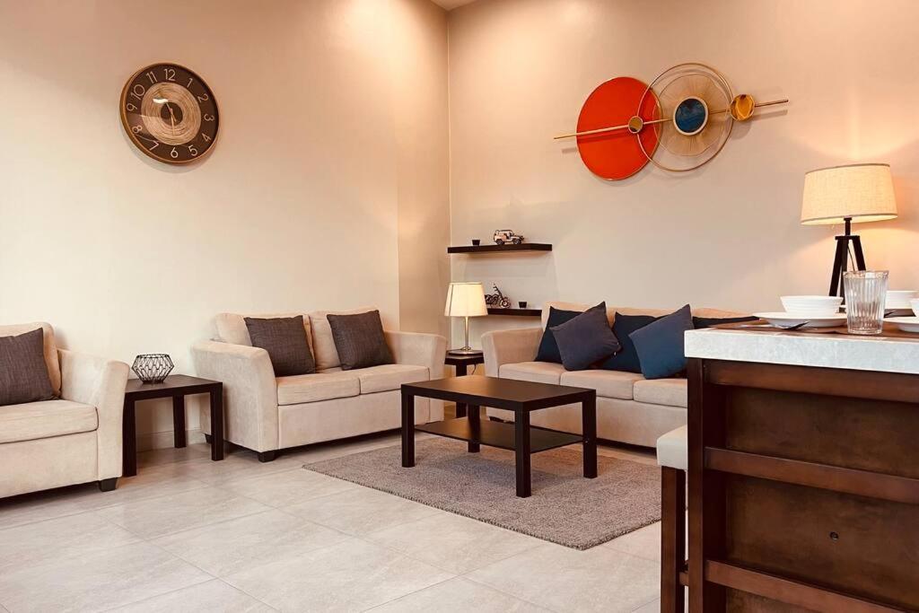 One Guest Place 2Bhk Apartments Near The Beach 무스카트 외부 사진
