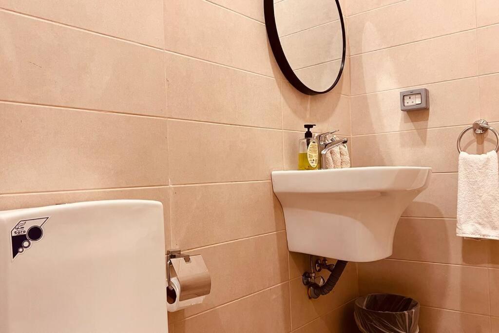 One Guest Place 2Bhk Apartments Near The Beach 무스카트 외부 사진